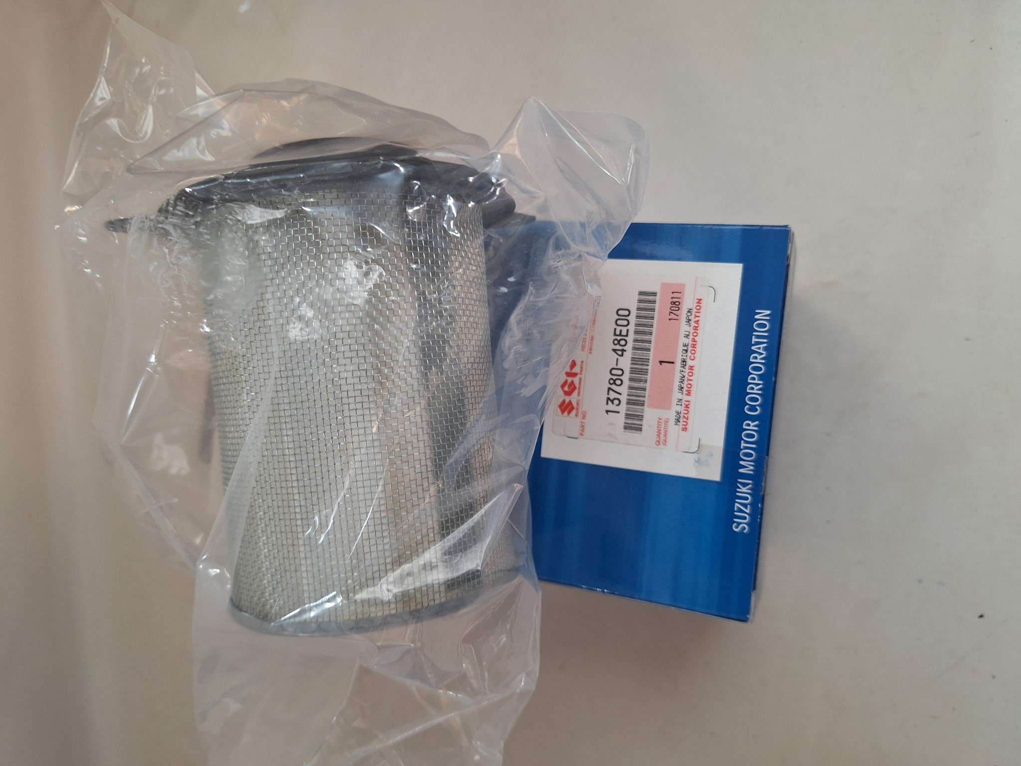 Bild von SUZUKI  LUFTFILTER  13780-48E00